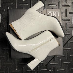 I.N.C DASHAP WHT CROC Boot Size 7 🆕 in box